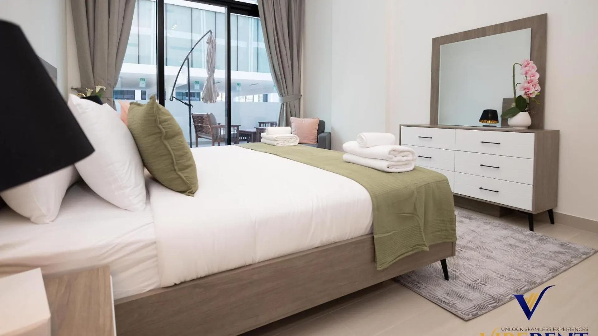 1Br Binghatti Galaxy Pool, Gym Dubai United Arab Emirates