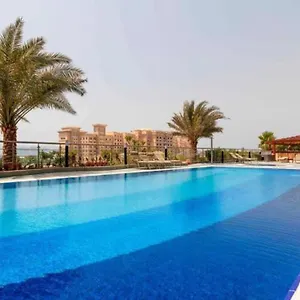Apartment Ocean Heights - Spacious 1 Bedroom With Sea View & Free Parking, Dubai
